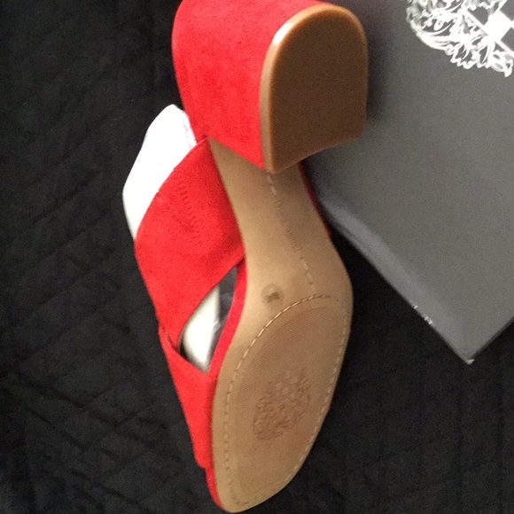 Shoes - Picture 2 of 4